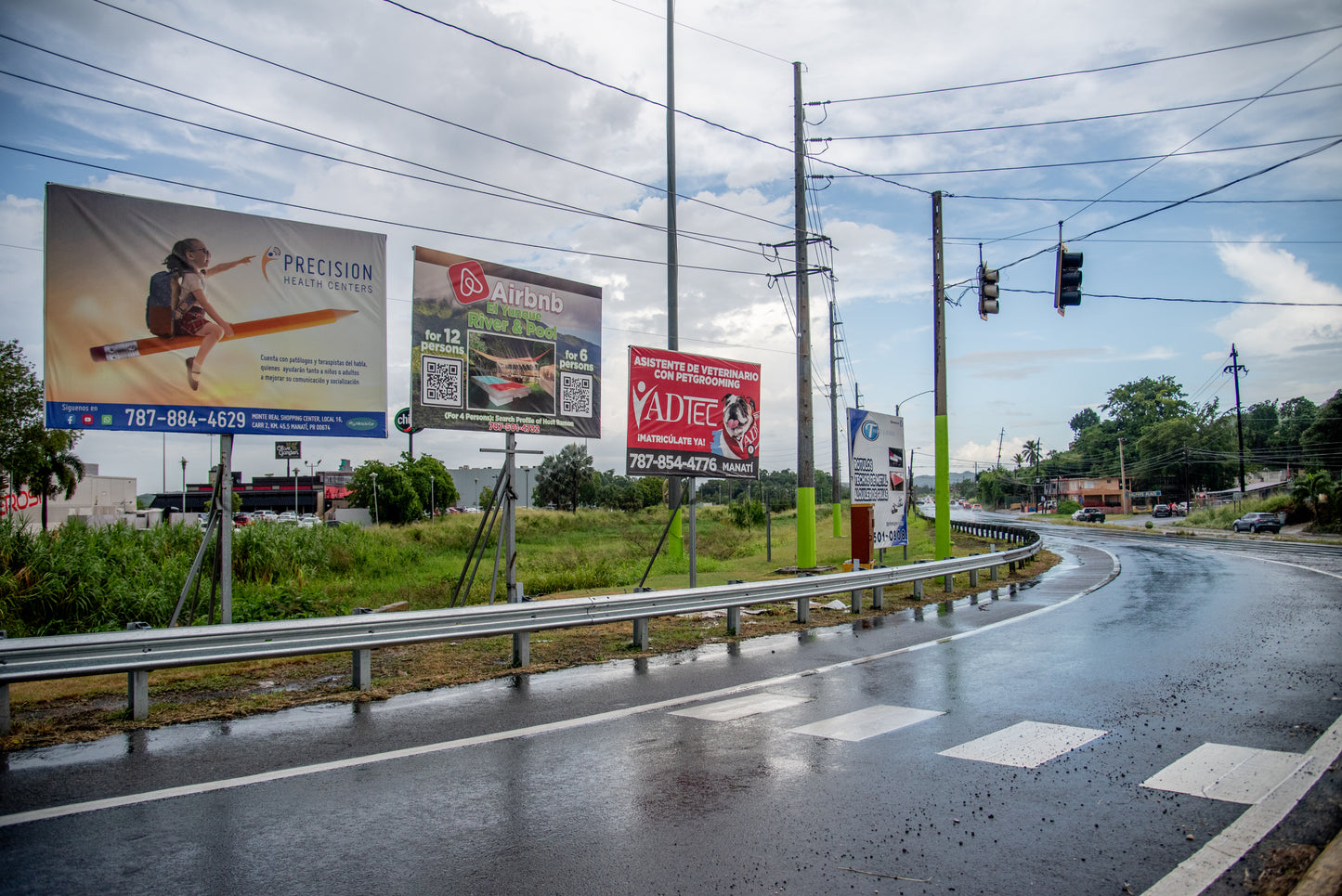 Barceloneta - Espacio de Publicidad - Puerto Rico Premium Outlets