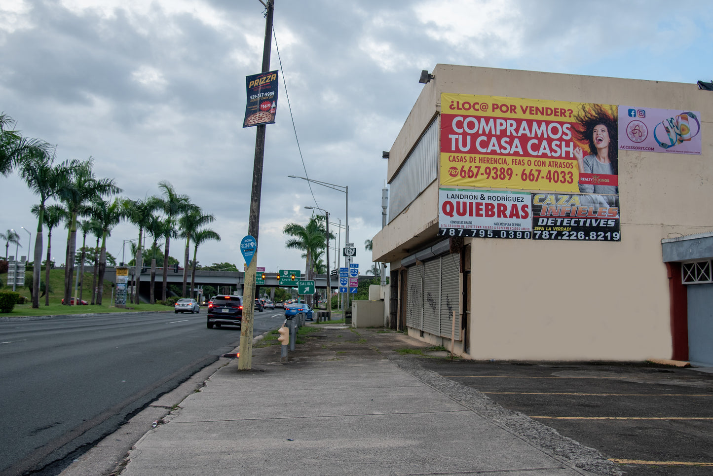 Bayamón - Espacio de Publicidad - Carr. #167 Rio Hondo