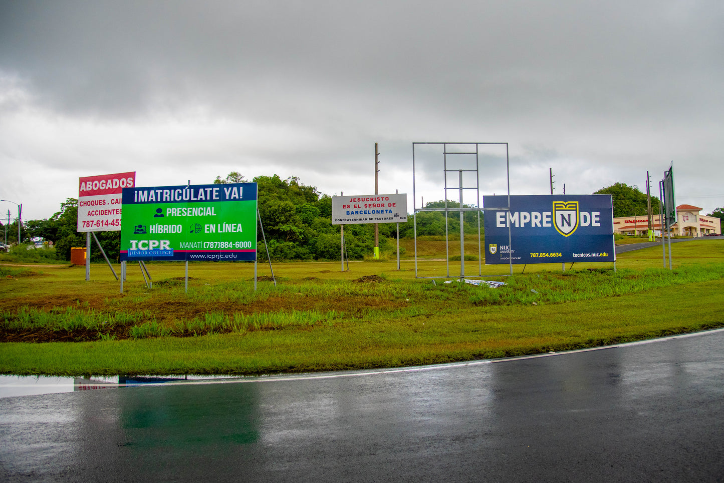 Barceloneta - Espacio de Publicidad - Puerto Rico Premium Outlets