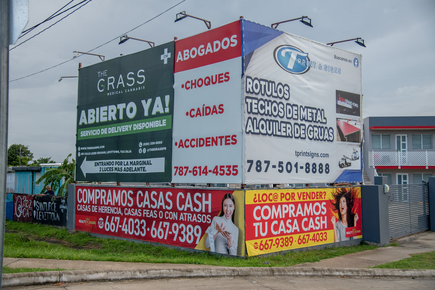 Toa Baja - Espacio de Publicidad - Cruce Levittown