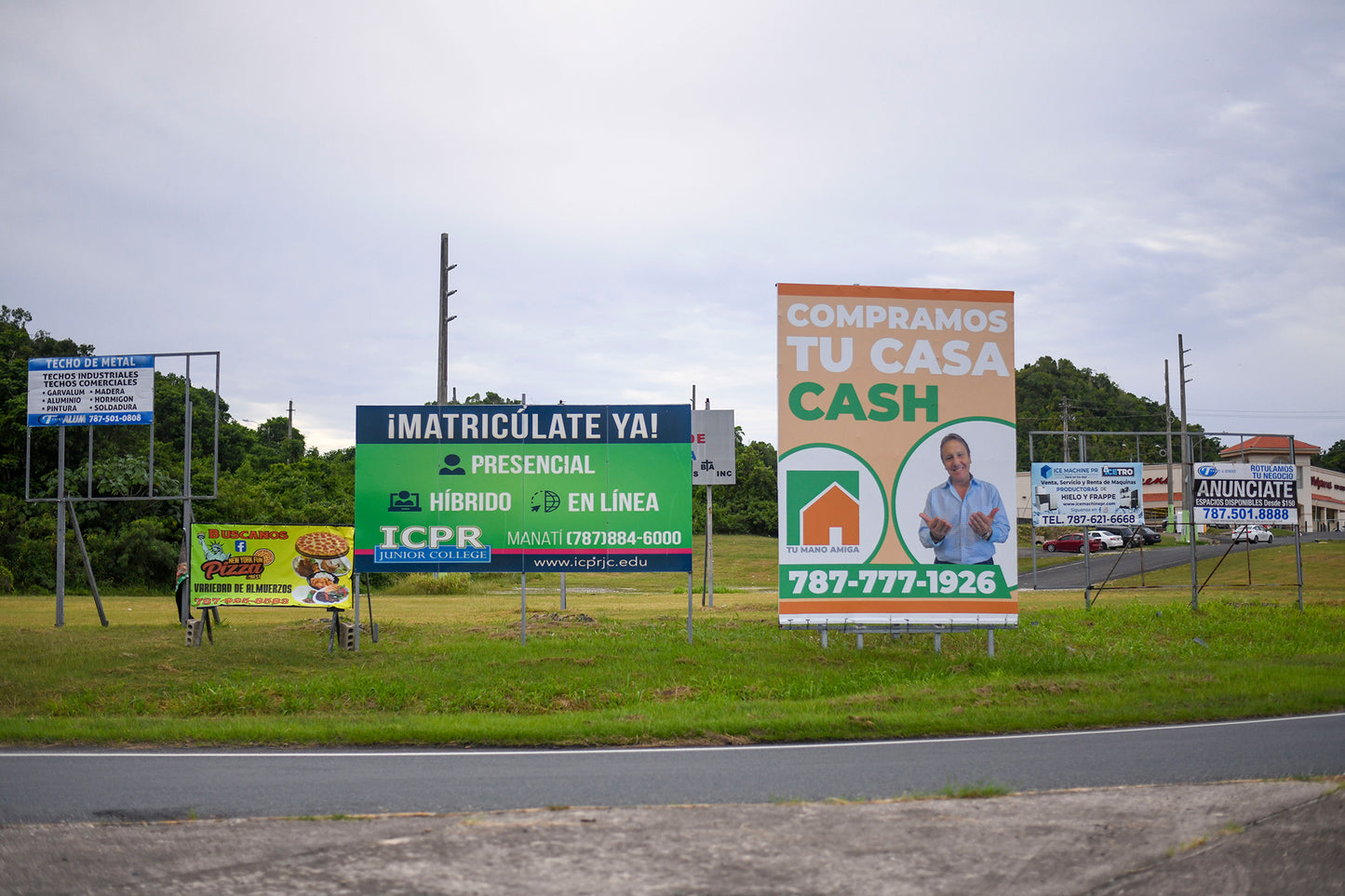 Barceloneta - Espacio de Publicidad - Puerto Rico Premium Outlets